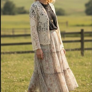 Vintage White Crochet Cottagecore Prairie Boho Festival Floral Cardigan Large